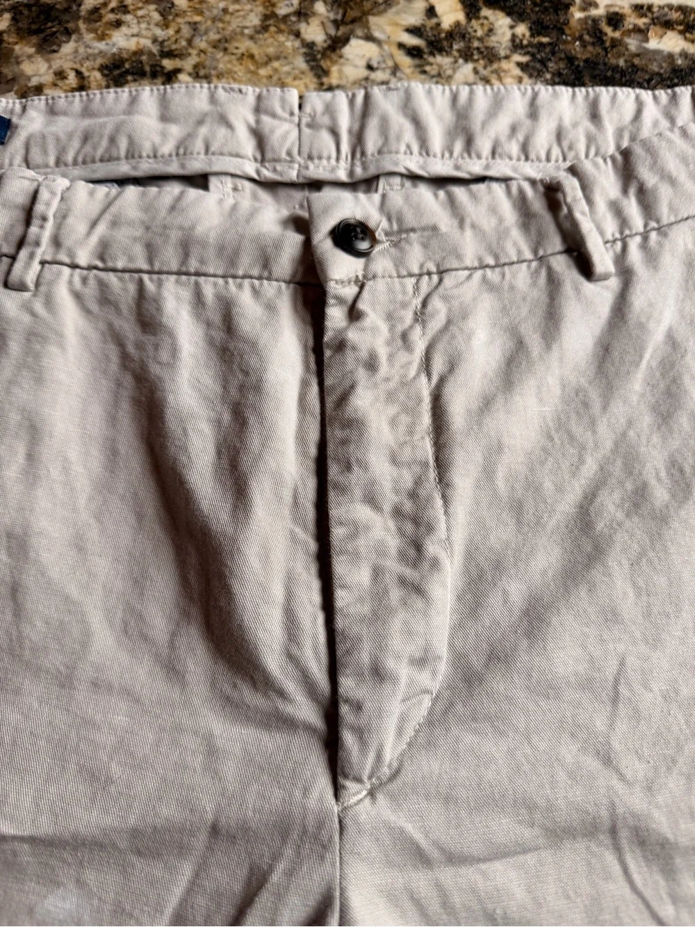 Peter Millar Crown Crafted Somerset men’s shorts in stone beige color, Size 36